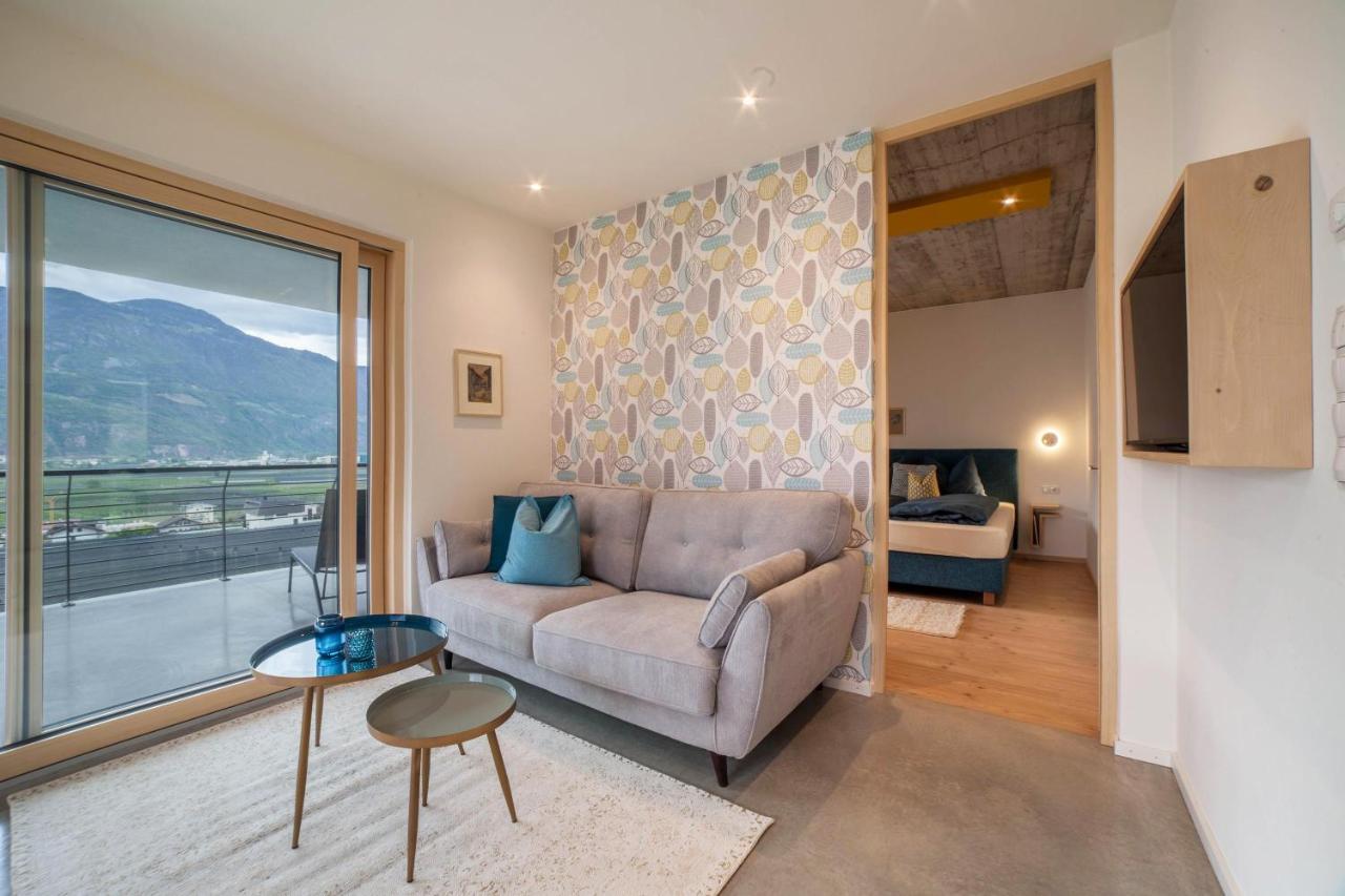 Apartment Das Eckige Cermes Exteriér fotografie