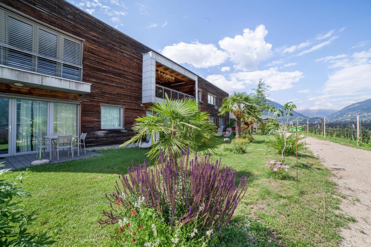 Apartment Das Eckige Cermes Exteriér fotografie
